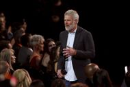 Brett Favre (Image via Getty/Michael Owens)
